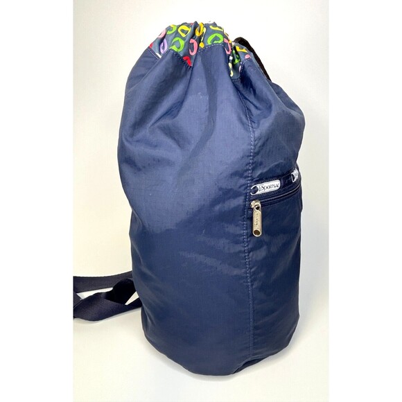 LeSportSac Sling Bucket Crossbody Bag Drawstring Top Reversible Hearts Navy EUC - Picture 15 of 16